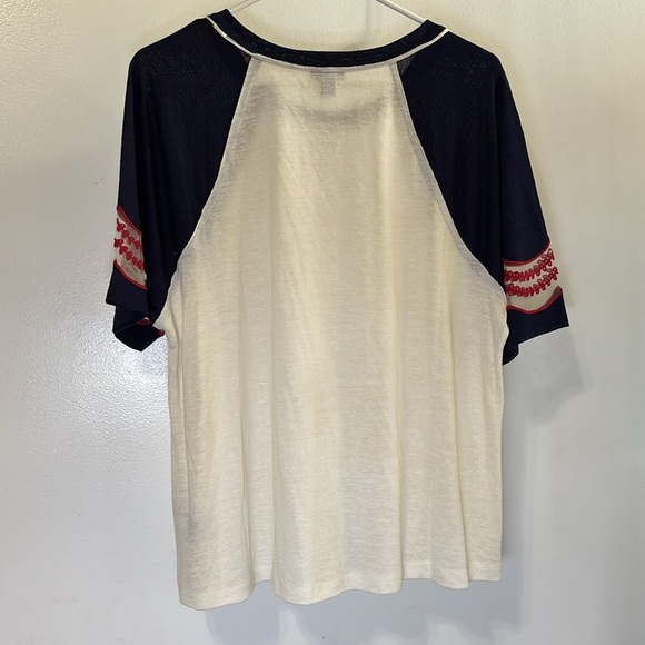 Torrid Women's Navy and Ivory Top - Picture 3 of 4